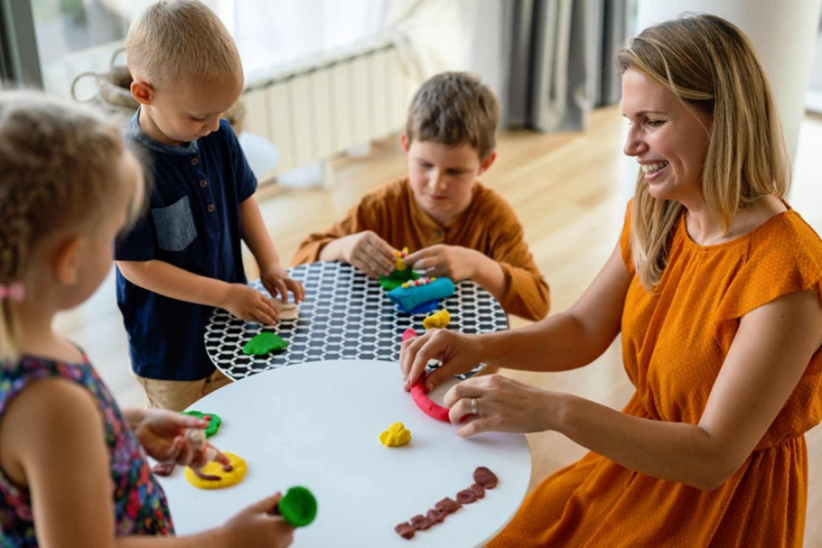 Aktivity pre deti na doma: 8 tipov, ako zaručene zahnať nudu
