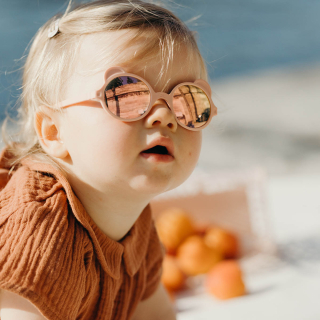 Brum KiETLA slnečné okuliare OURS’ON 2-4 roky peach
